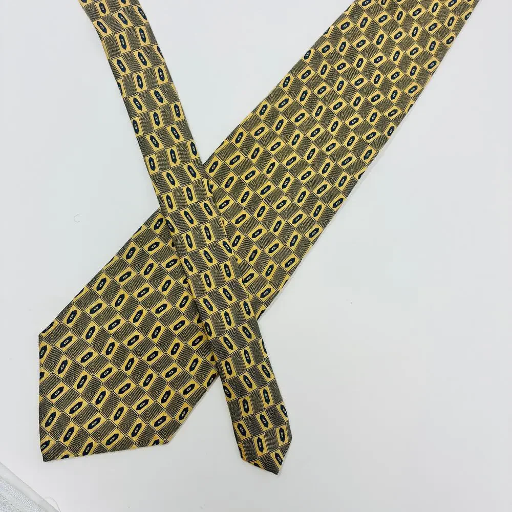 Oscar de la Renta Mens Silk Tie Gold Blue Geometric Squares Classic 3.75x59